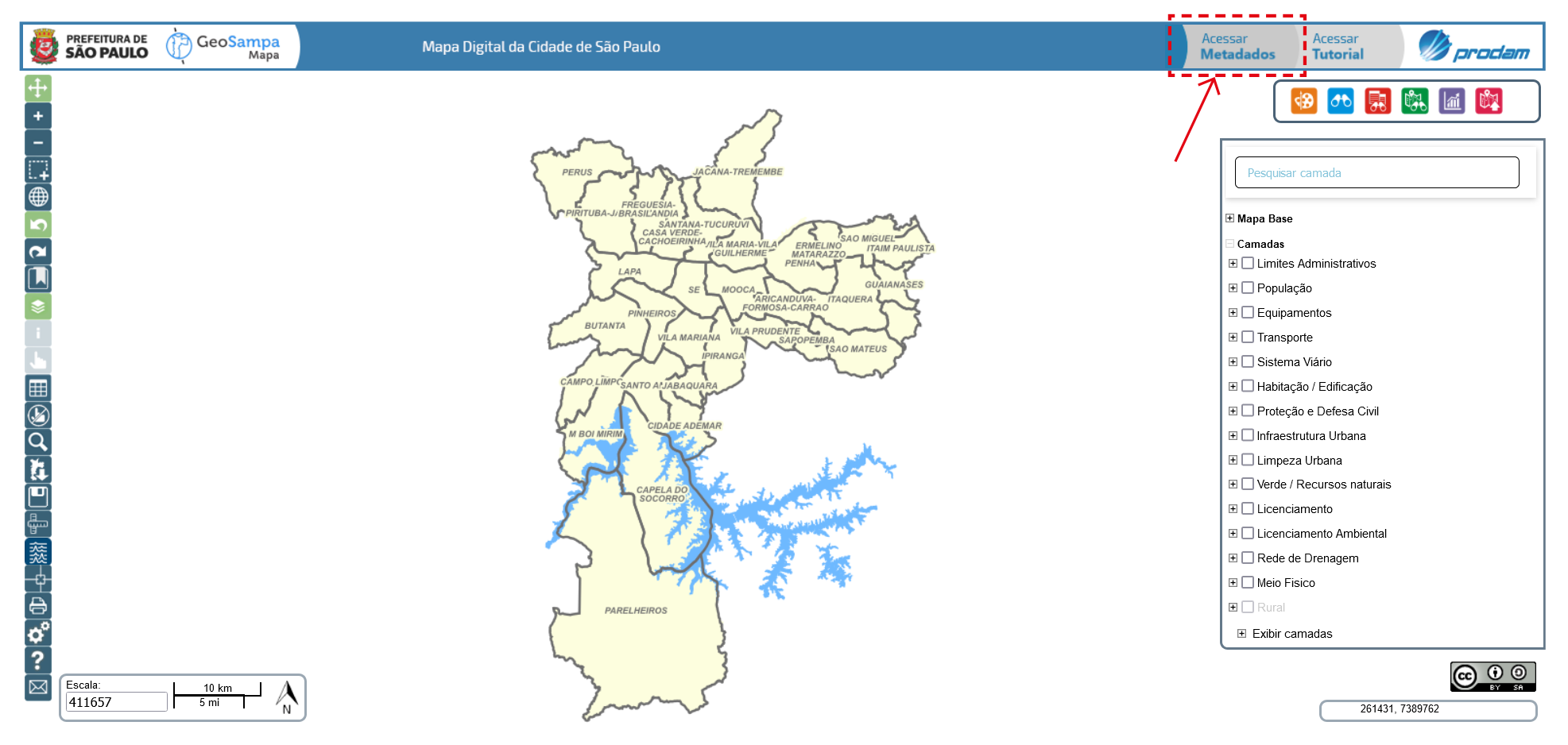 tela inicial do GeoSampa indicando
                        o botão Acessar Metadados no canto superior direito